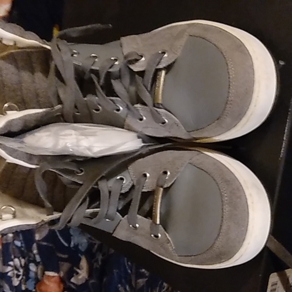Size 12 Dior calfskin Grey Sneaker - Picture 2 of 6
